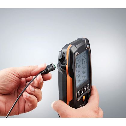 Testo 550s Smart set met vulslangen Slimme digitale manifold met draadloze tang-temperatuurvoelers en set van 3 vulslangen