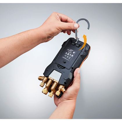 Testo 557s Smart vacuüm set: Slimme digitale manifold met draadloze vacuüm- en tang-/temperatuurvoelers