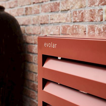 Evolar Evo-cover omkasting Small steenrood aluminium gepoedercoat 700 x 1000 x 500 mm + condensorschot en opstelvoetjes