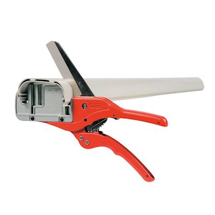 Tecnosystemi kanalenkniptang t.b.v. kunststof leidinggoten universeel toepasbaar 3-in-1